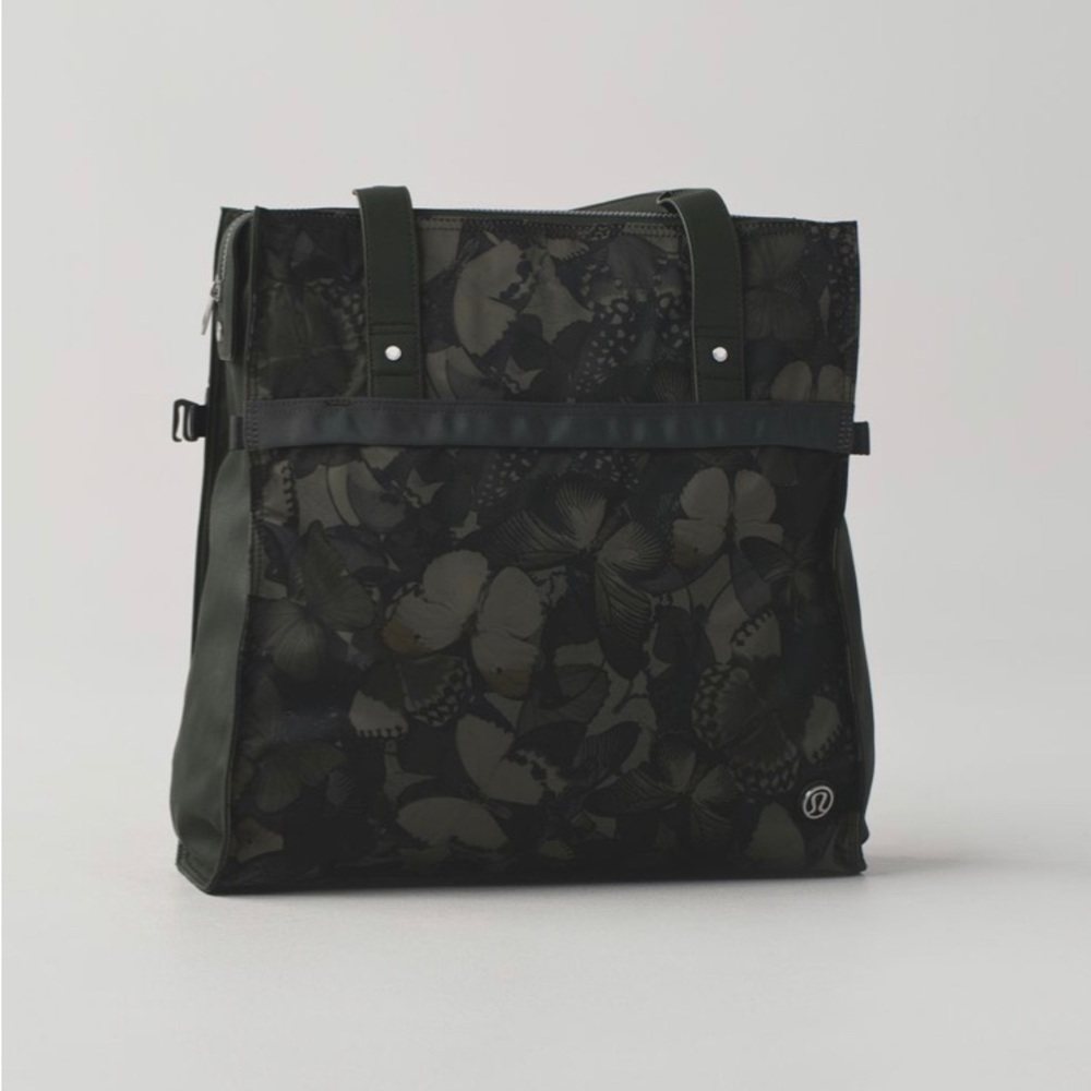 Lululemon Follow Your Bliss Bag NWOT